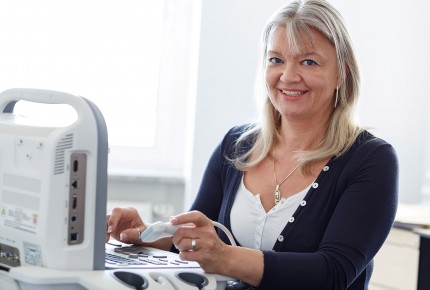 Dr. Angelika Lieb Ärztliche Leitung Rehabilitation Fachärztin für Orthopädie, Sozialmedizin